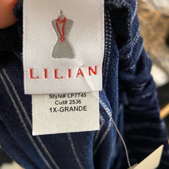 Really cute two piece striped set - Picture 3 of 5